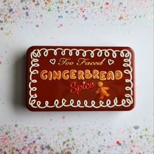 Gingerbread spice eyeshadow palette
